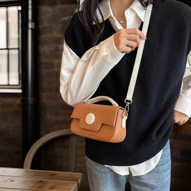 CROSSBODY 07 –  PINK Sleek & Stylish Compact Crossbody Bag for Everyday Convenience