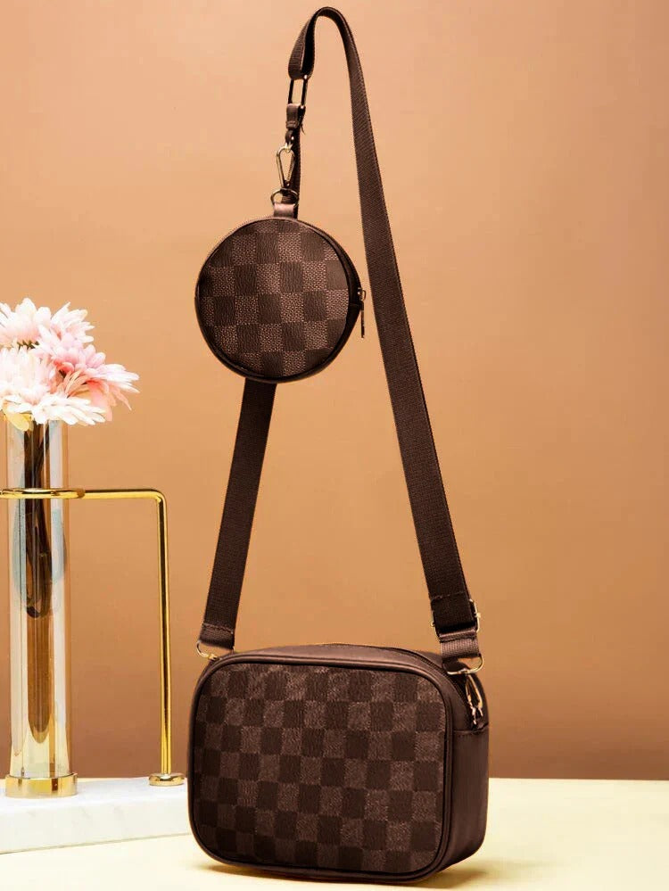 CROSSBODY 17 – Minimalist Compact Crossbody Bag for On-the-Go Style