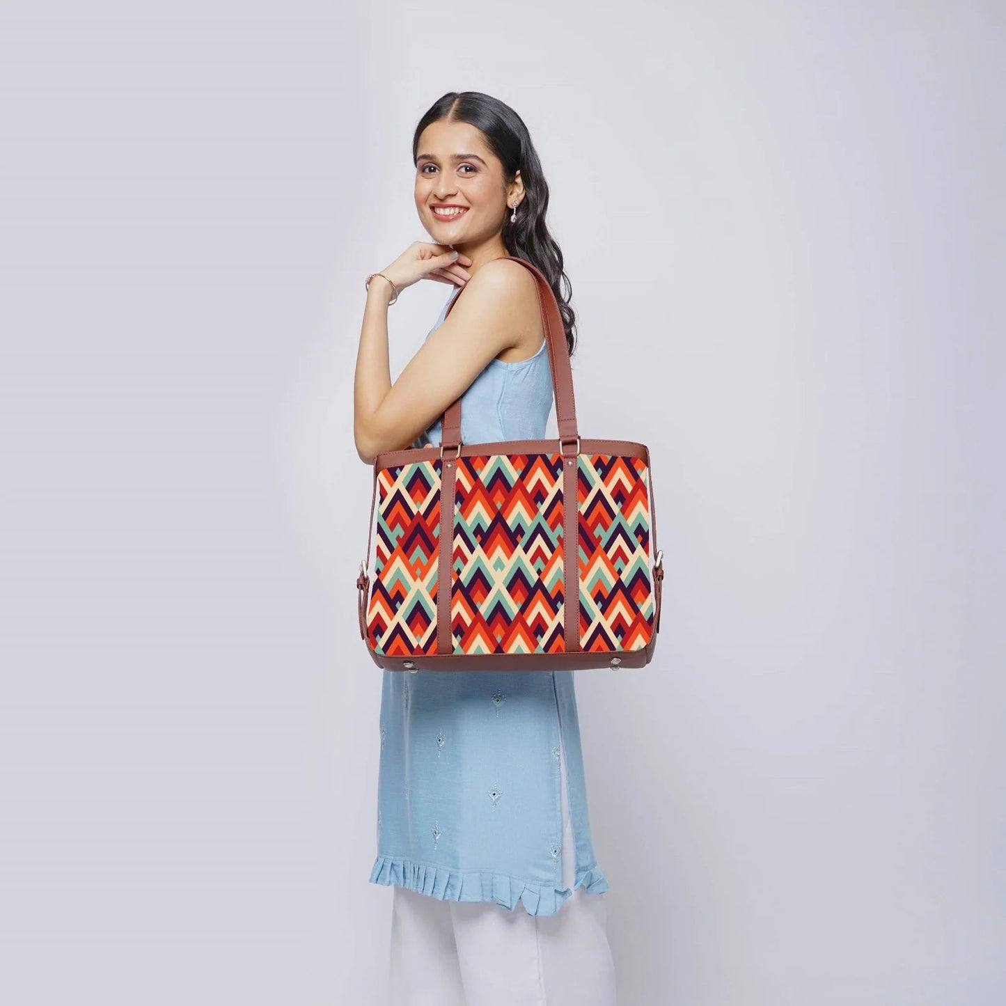 STRAP CANVAS TOTE 20 – Floral Print Ladies Tote Bag with Adjustable Strap | Stylish, Spacious & Everyday-Ready