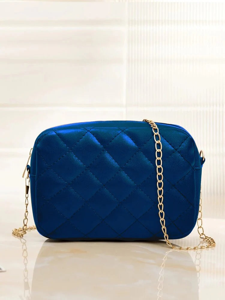 CROSSBODY 10 – Modern Compact Crossbody Bag for Effortless Everyday Style