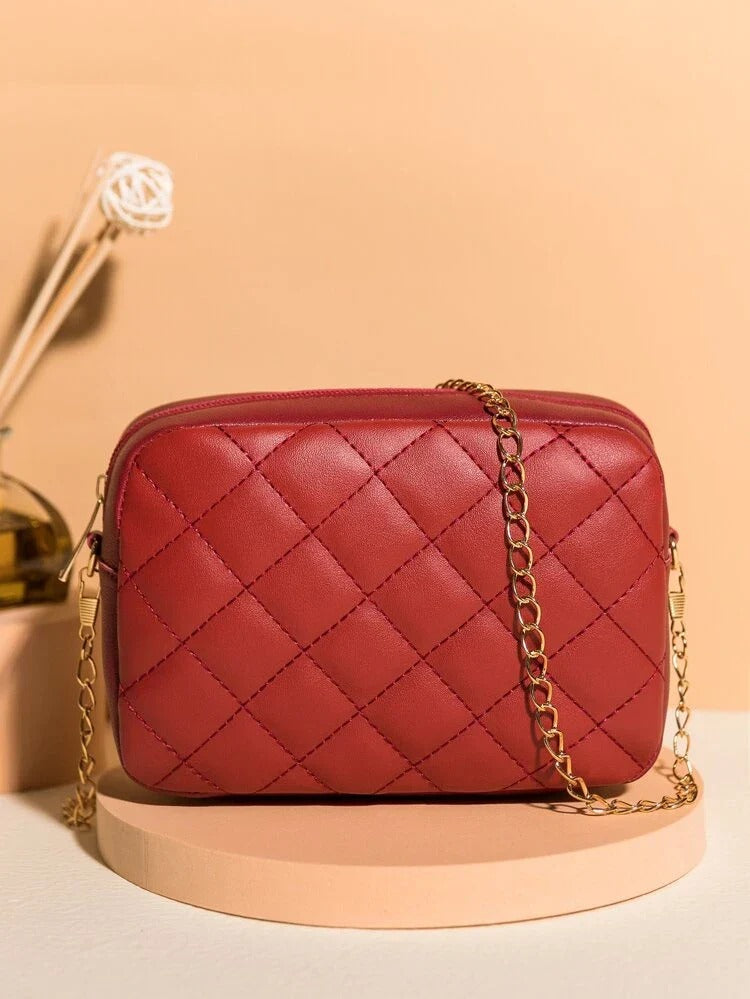 CROSSBODY 10 – Modern Compact Crossbody Bag for Effortless Everyday Style