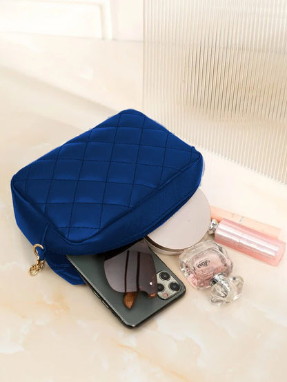 CROSSBODY 10 – Modern Compact Crossbody Bag for Effortless Everyday Style