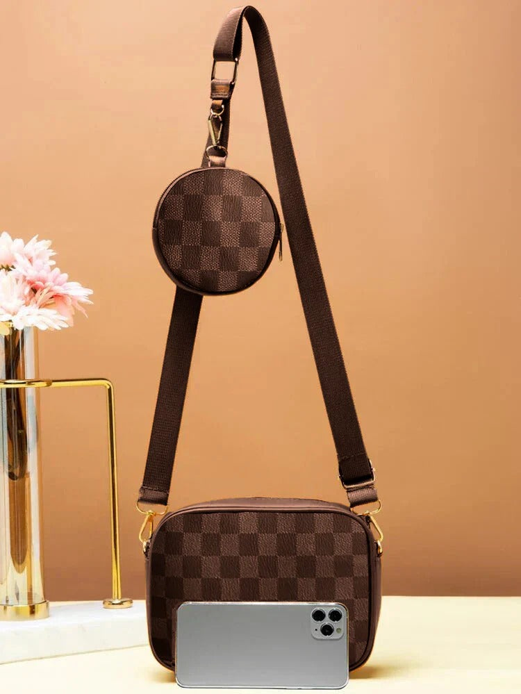 CROSSBODY 17 – Minimalist Compact Crossbody Bag for On-the-Go Style